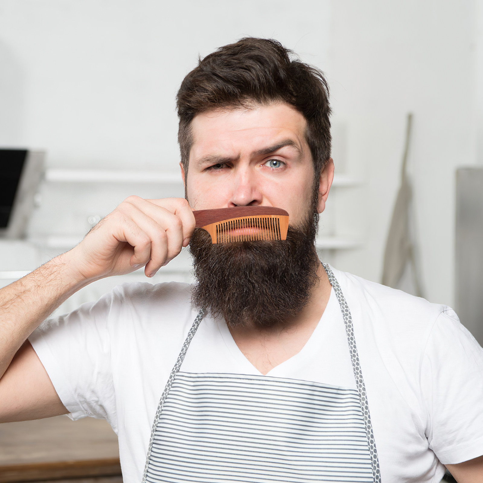 Beard Oil - Bartkamm für Männer, Holz-Schnurrbartkamm, Taschenformat, Pflege